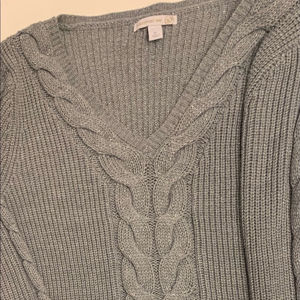 Westport XL grey with woven silver threads sweater